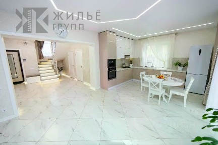 Продается 2-этажный коттедж, 190 м²