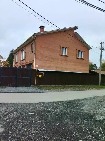 Продается 2-этажный коттедж, 200 м²