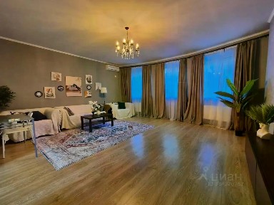 Сдается 3-комн. квартира, 120 м²