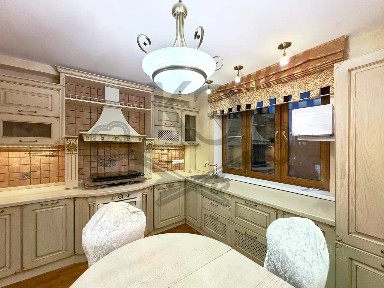 Сдается 3-комн. квартира, 100 м²