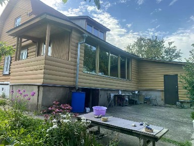 Продается 2-этажный дом, 100 м²