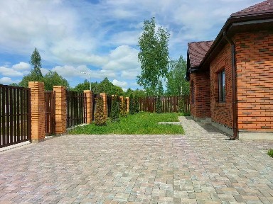 Продается 1-этажный дом, 180 м²