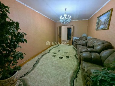 Продается 3-комн. квартира, 98 м²