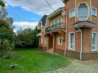 Продается 2-этажный коттедж, 275,5 м²