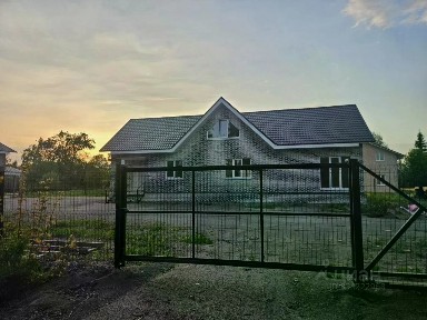 Продается 2-этажный дом, 191 м²