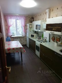 Продается 4-комн. квартира, 74,7 м²