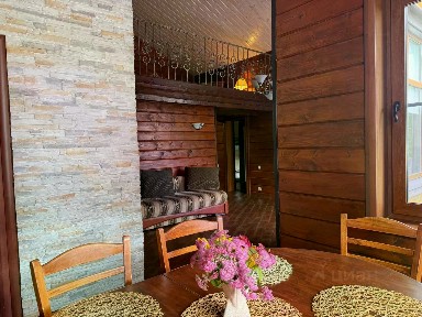 Сдается 2-этажный дом, 160 м²