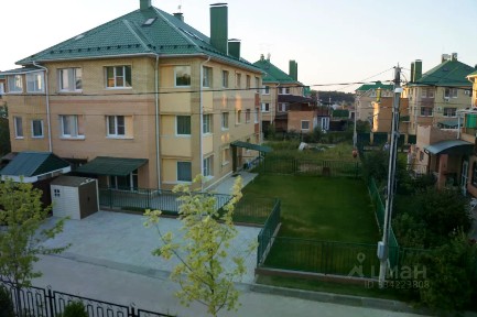 Сдается 3-этажный таунхаус, 180 м²