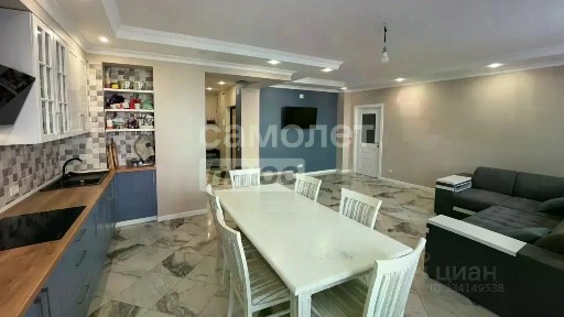 Продается 3-комн. квартира, 124,2 м²