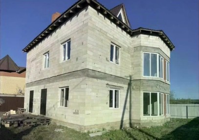 Продается 2-этажный дом, 200 м²