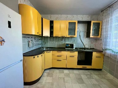 Продается 4-комн. квартира, 77 м²