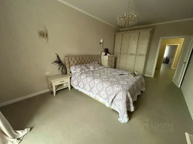 Продается 2-комн. квартира, 83,7 м²