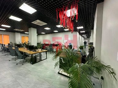 Сдается помещение свободного назначения, 322 м²