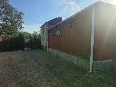 Продается 2-этажный дом, 200 м²