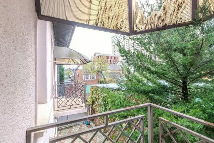 Продается 50% часть дома, 95 м²