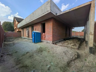 Продается 3-этажный коттедж, 600 м²