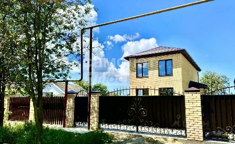 Продается 2-этажный дом, 150 м²