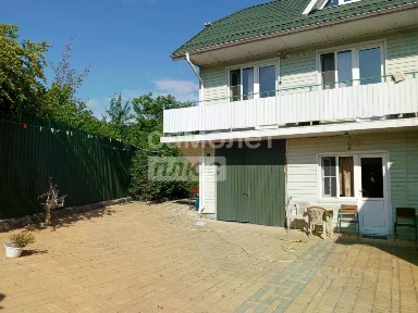 Продается 3-этажный дом, 319,8 м²