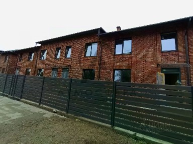 Продается 2-этажный таунхаус, 68,8 м²