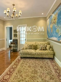 Продается 5-комн. квартира, 200 м²