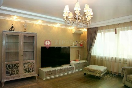 Продается 3-комн. квартира, 141 м²