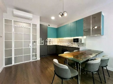 Продается 1-комн. квартира, 55,7 м²