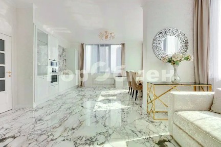 Продается 2-комн. квартира, 75 м²
