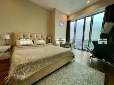 Продаются 2-комн. апартаменты, 92 м²