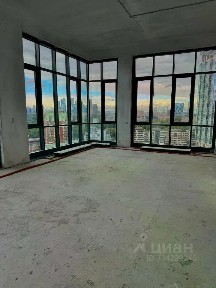 Продается 4-комн. квартира, 193,2 м²