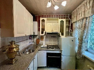 Продается 3-комн. квартира, 54 м²