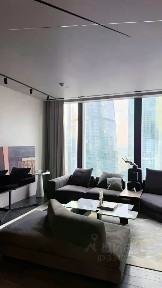 Продаются 3-комн. апартаменты, 235 м²