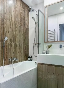 Продается 2-комн. квартира, 53 м²