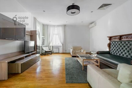 Продается 5-комн. квартира, 185,8 м²
