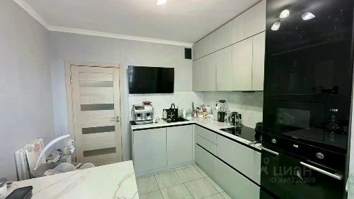 Продается 2-комн. квартира, 56 м²