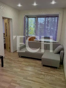 Продается 2-комн. квартира, 42,4 м²