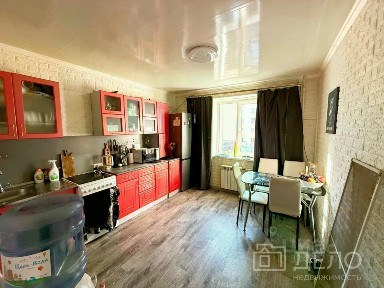 Продается 2-комн. квартира, 49,8 м²