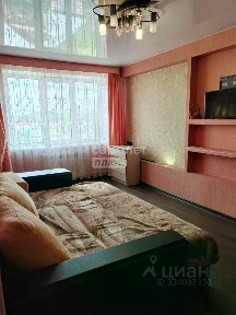 Продается 2-комн. квартира, 49,7 м²