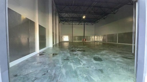 Продается склад, 1 100 м²