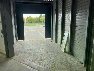 Продается помещение свободного назначения, 1 728 м²