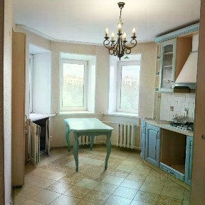 Продается 3-комн. квартира, 98 м²