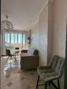 Продается 2-комн. квартира, 79 м²