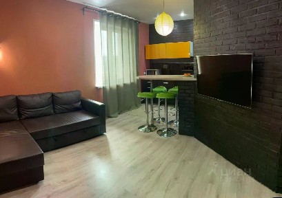 Продается 3-комн. квартира, 69 м²