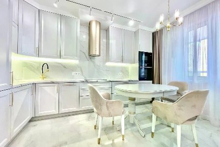 Продается 2-комн. квартира, 71 м²
