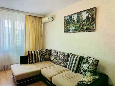 Краснодарский край, Краснодар, Карасунский, мкр. Комсомольский, ул. Максима Горького, 32