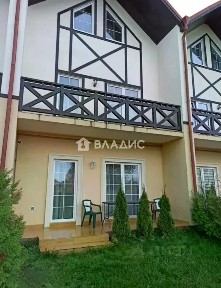 Продается 3-этажный таунхаус, 166,7 м²