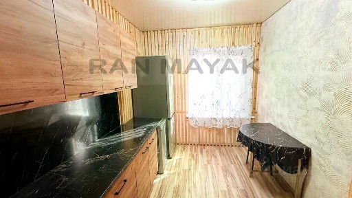 Продается 2-этажный дом, 60 м²