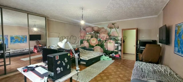 Продается 2-комн. квартира, 78 м²