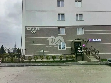Новосибирская область, Новосибирск, р-н Ленинский, ул. Забалуева, 98