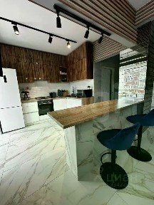 Продается 2-комн. квартира, 49 м²
