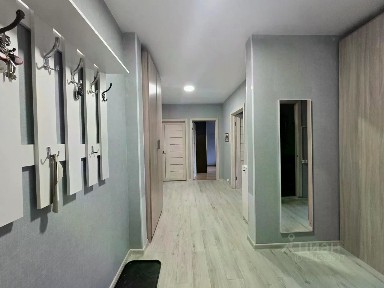 Сдается 4-комн. квартира, 93 м²